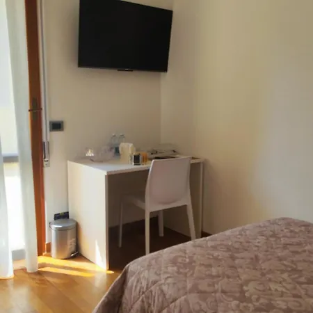 Venice Friends B&B 메스트레