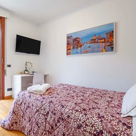 Venice Friends B&B 3*