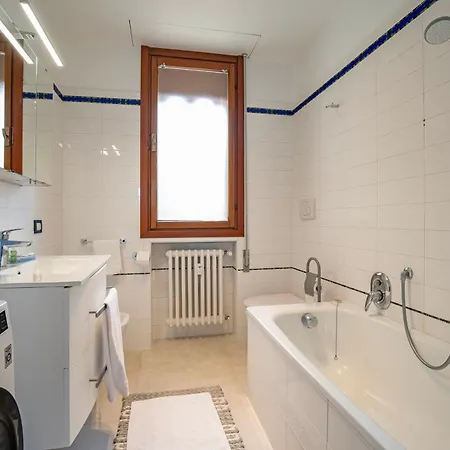 Venice Friends Oda ve Kahvaltı